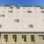 Fesch & Hotel 3*