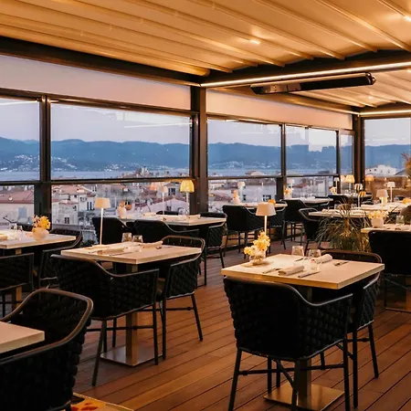 Fesch & 3* Ajaccio (Corsica)