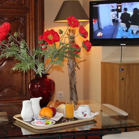 Fesch & Hotel 3*