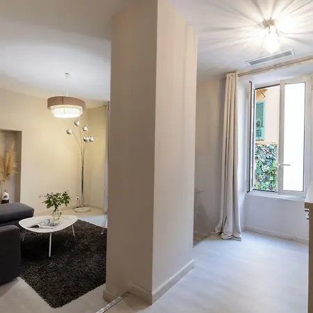 Fesch & 3* Αζάτσιο